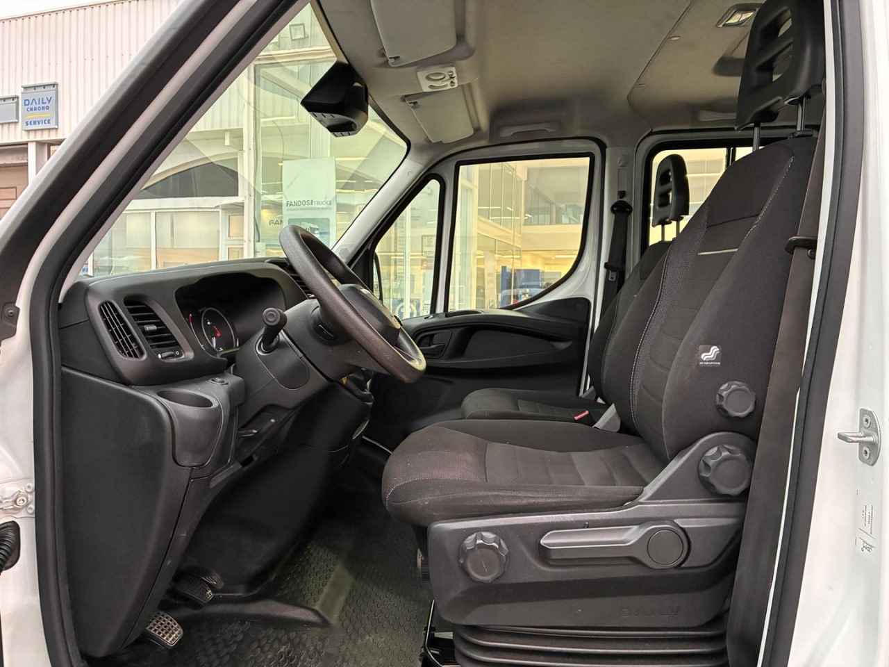 Volquete/Dumper IVECO 35C14 CAJA BASCULANTE DOBLE CABINA - قلاب صغير, الشاحنات الصغيرة كابينة مزدوجة: صورة 5 Volquete/Dumper IVECO 35C14 CAJA BASCULANTE DOBLE CABINA - قلاب صغير, الشاحنات الصغيرة كابينة مزدوجة: صورة 5