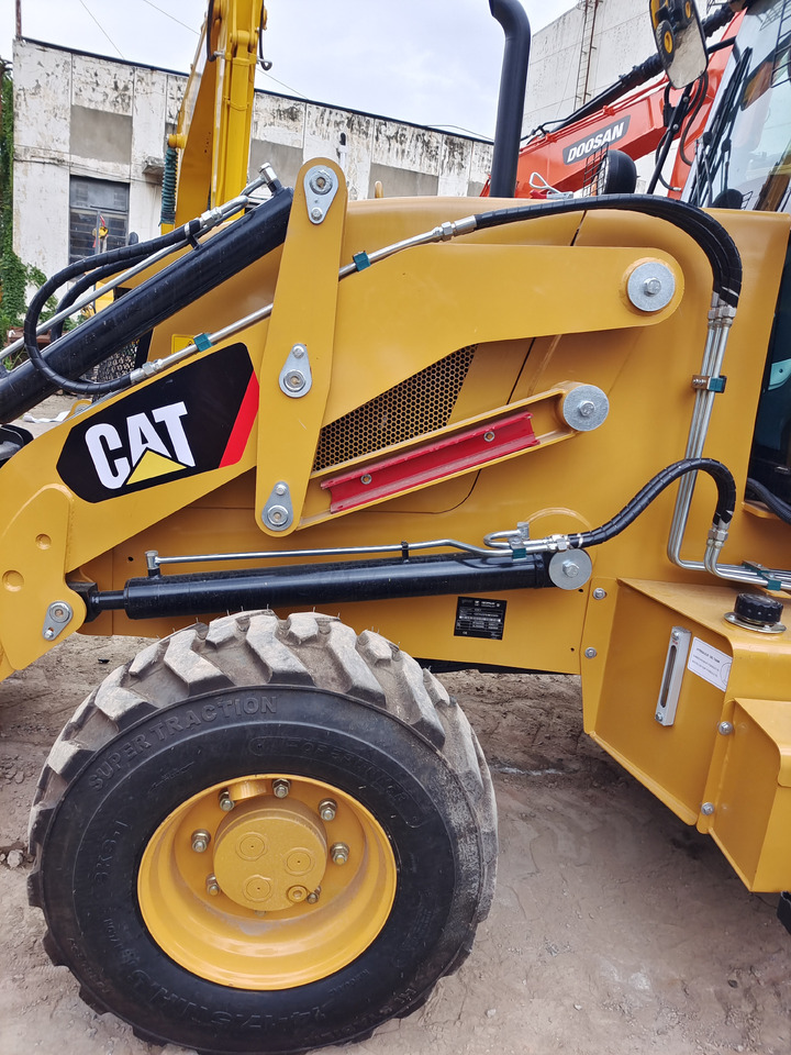 CAT 420F2 BRAND NEW - لودر ذو محراث خلفي/ باكهو: صورة 2 CAT 420F2 BRAND NEW - لودر ذو محراث خلفي/ باكهو: صورة 2