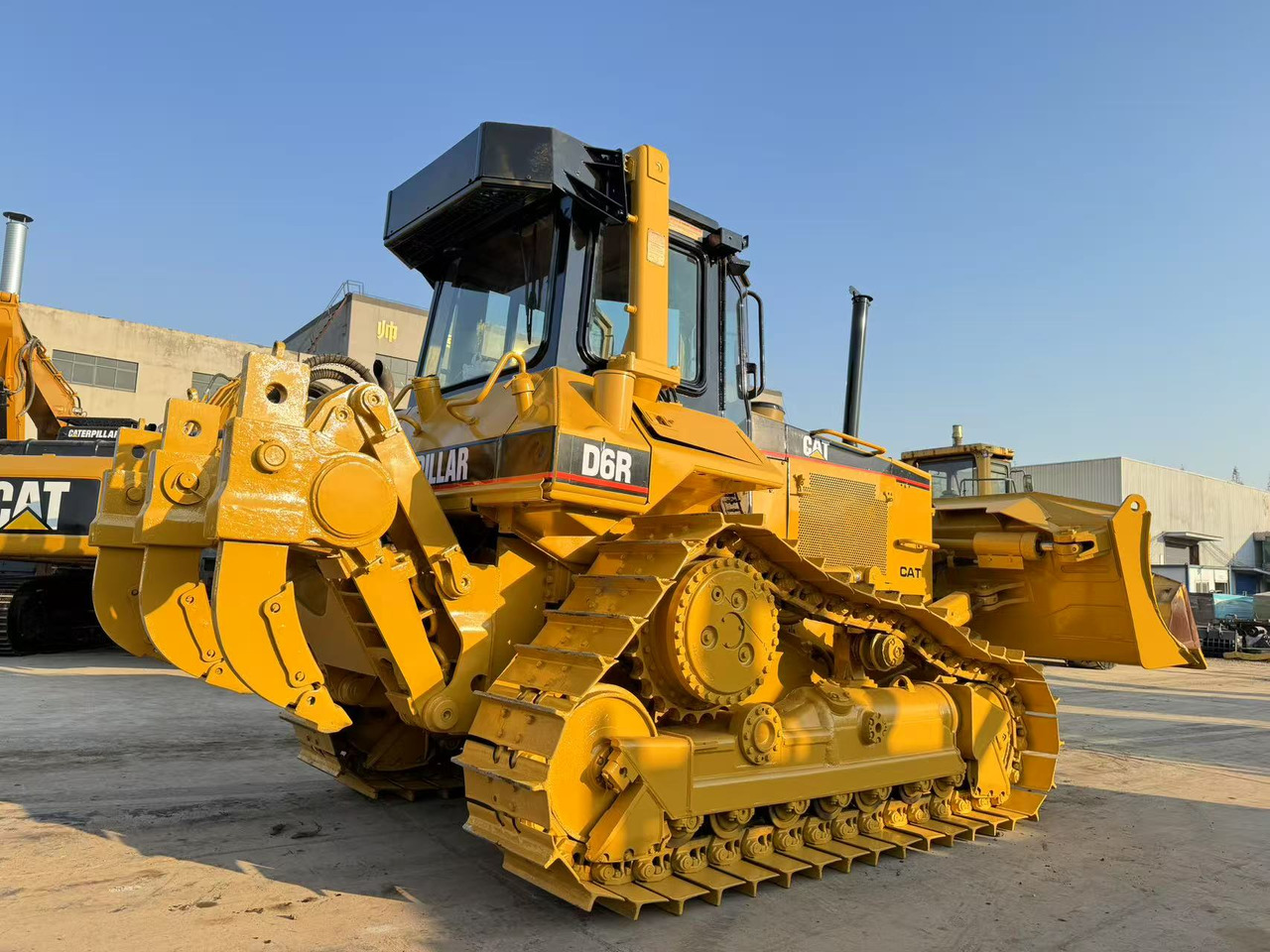 CAT D6R - بلدوزر: صورة 5 CAT D6R - بلدوزر: صورة 5