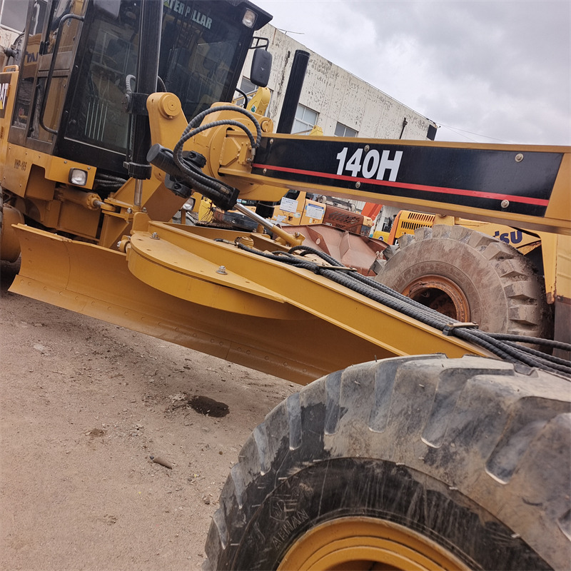 CATERPILLAR 140H CAT 140 H 140K 140G - ماكينة تسوية: صورة 2 CATERPILLAR 140H CAT 140 H 140K 140G - ماكينة تسوية: صورة 2