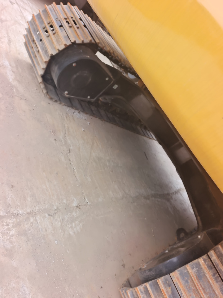 CATERPILLAR 323 GC CAT 323GC 330GC 336GC - حفار زاحف: صورة 5 CATERPILLAR 323 GC CAT 323GC 330GC 336GC - حفار زاحف: صورة 5