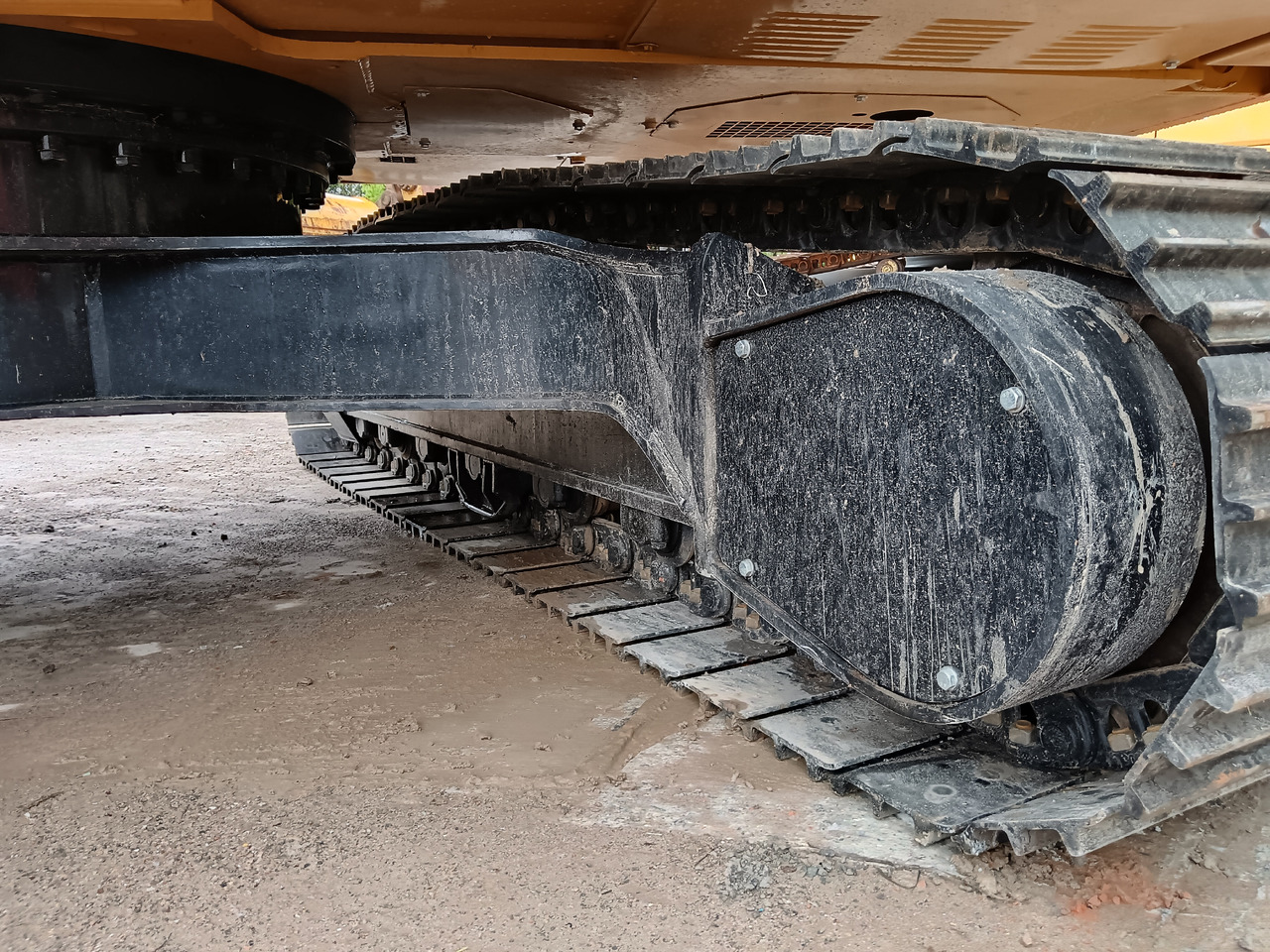 CATERPILLAR 324D CAT - حفار زاحف: صورة 4 CATERPILLAR 324D CAT - حفار زاحف: صورة 4