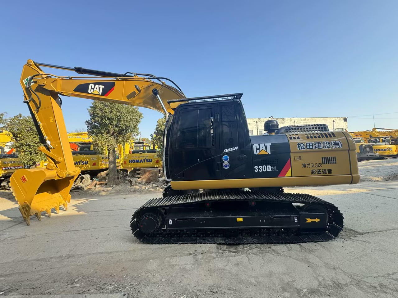 CATERPILLAR 330D2L CAT 330D 2 L - حفار زاحف: صورة 1 CATERPILLAR 330D2L CAT 330D 2 L - حفار زاحف: صورة 1