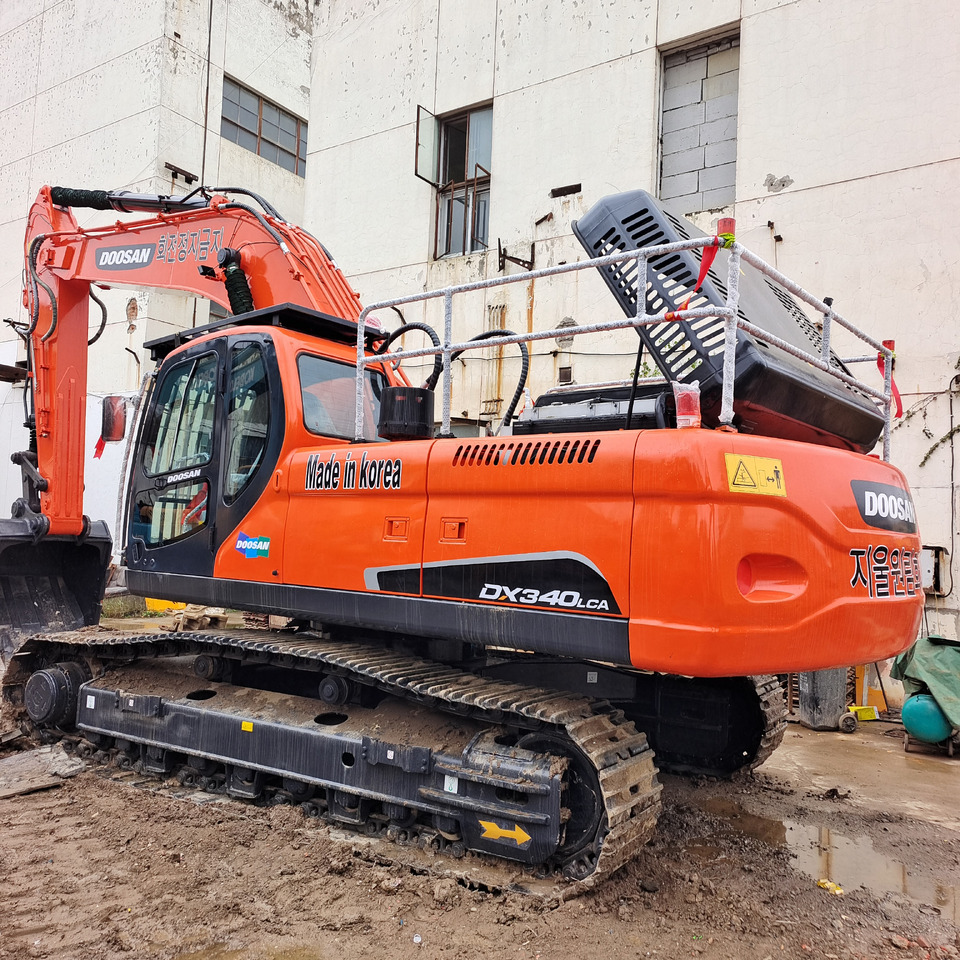 DOOSAN DX 340 LCA DX340 LC - 9 C - حفار زاحف: صورة 1 DOOSAN DX 340 LCA DX340 LC - 9 C - حفار زاحف: صورة 1