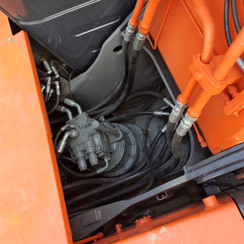 HITACHI ZX 200 ZX200-3 ZAXIS 200 - 3 G - حفار زاحف: صورة 3 HITACHI ZX 200 ZX200-3 ZAXIS 200 - 3 G - حفار زاحف: صورة 3