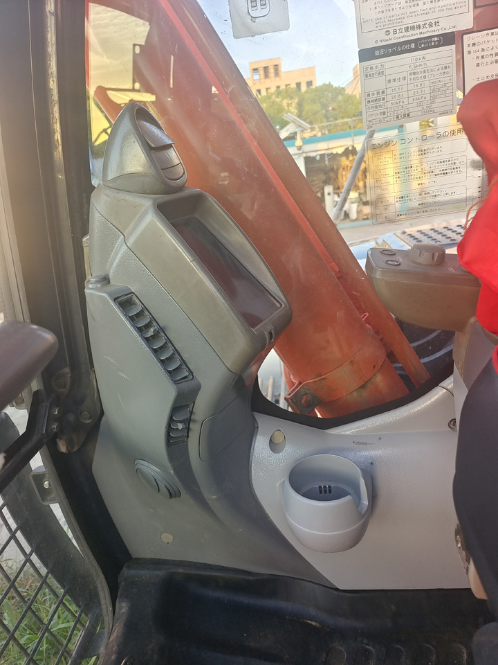 HITACHI ZX350H-5G ZX 350 H - 5G ZX350 - حفار زاحف: صورة 4 HITACHI ZX350H-5G ZX 350 H - 5G ZX350 - حفار زاحف: صورة 4