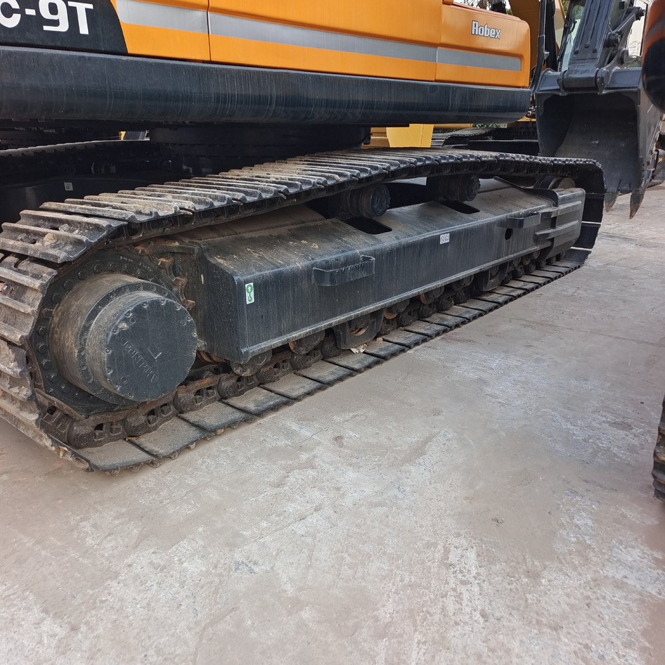 HYUNDAI 305LC-9T 305LC-9S - حفار زاحف: صورة 3 HYUNDAI 305LC-9T 305LC-9S - حفار زاحف: صورة 3