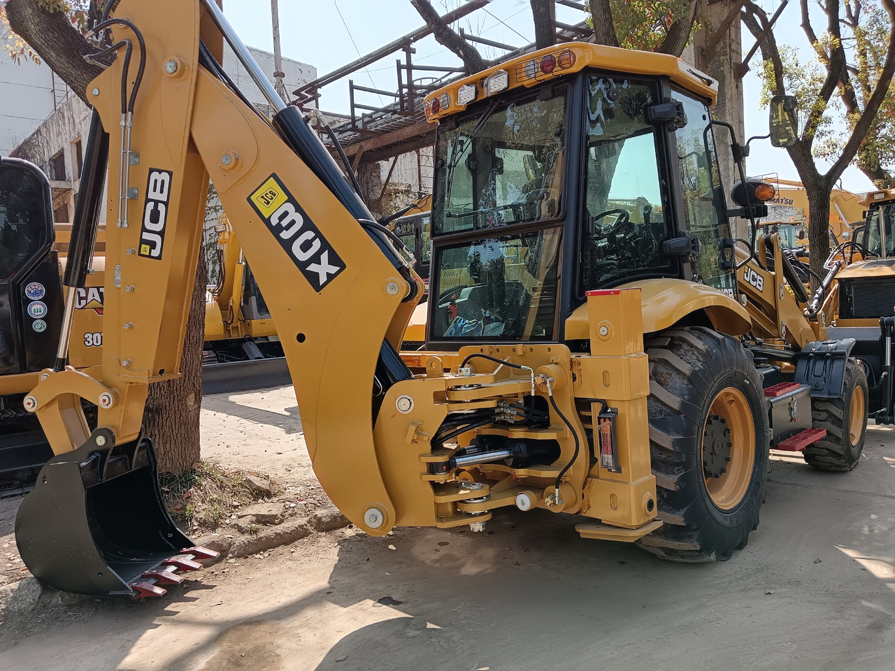 JCB 3CX 100% NEW - لودر ذو محراث خلفي/ باكهو: صورة 1 JCB 3CX 100% NEW - لودر ذو محراث خلفي/ باكهو: صورة 1