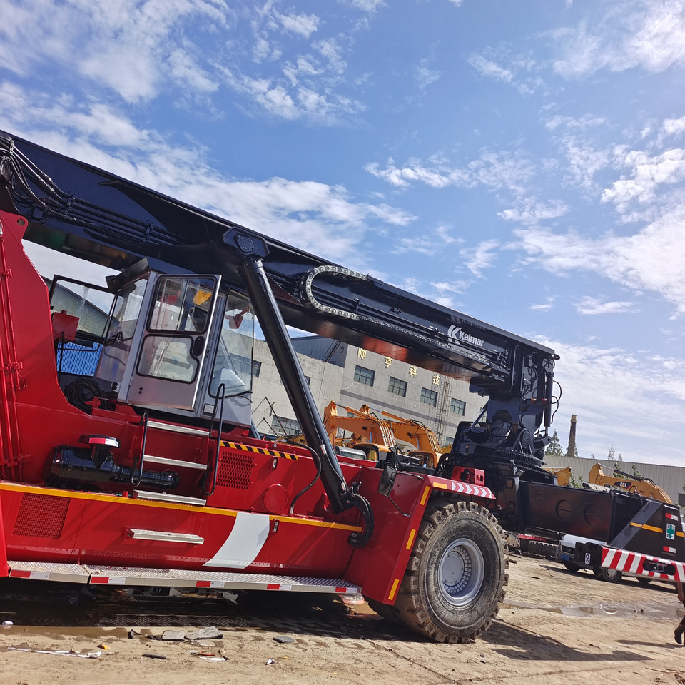 آلة حمل الحاويات في الأماكن الصغيرة KALMAR DRF450 DRT450 DRT DRD DRU 450 45 TON: صورة 16