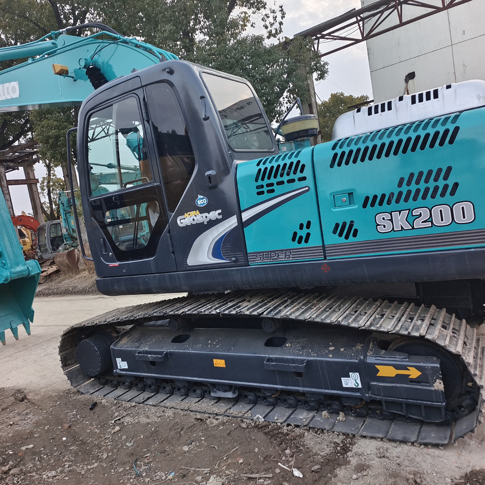 KOBELCO SK200-8 SK210LC - حفار زاحف: صورة 5 KOBELCO SK200-8 SK210LC - حفار زاحف: صورة 5