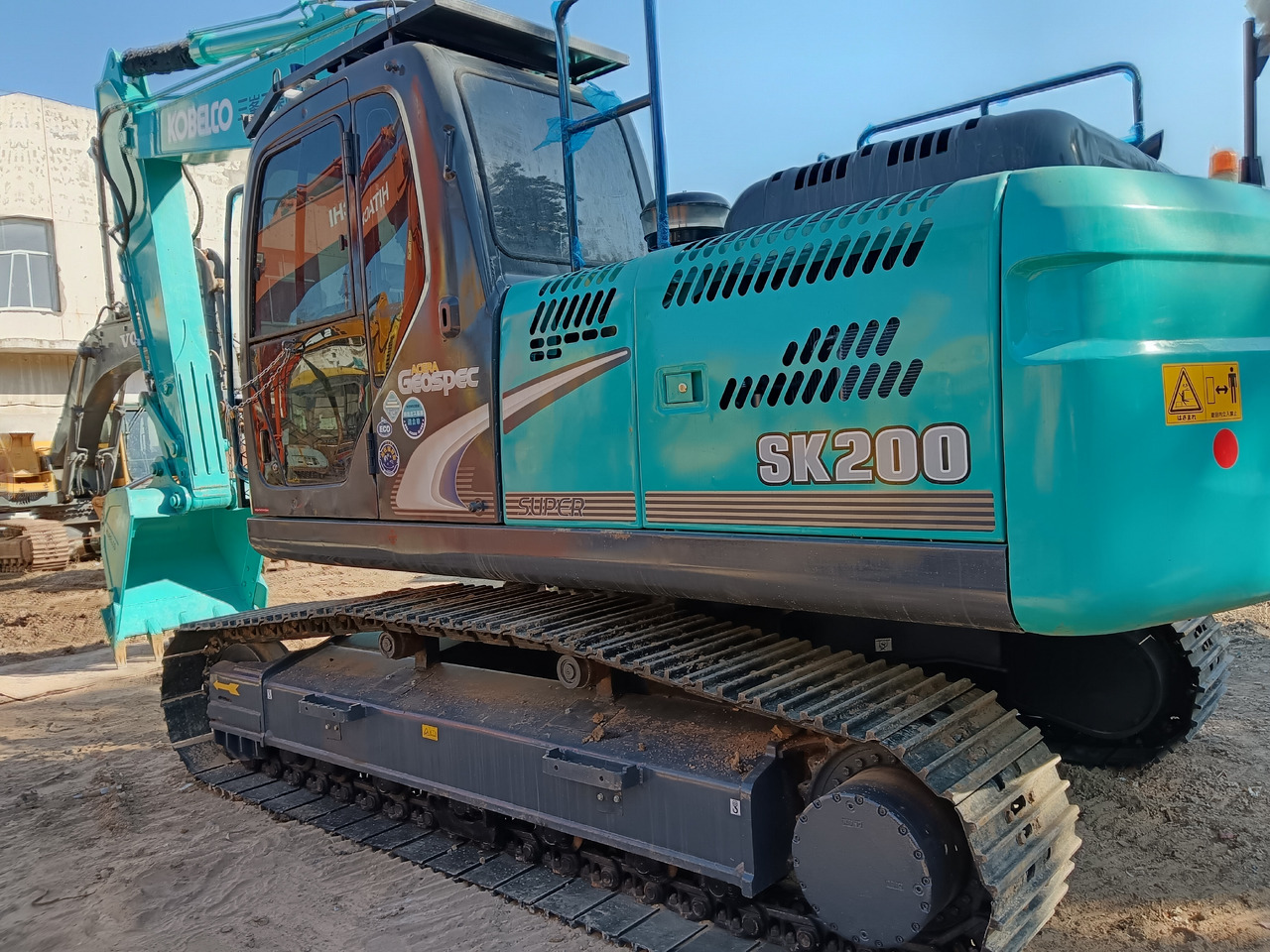 KOBELCO SK200-8 - حفار زاحف: صورة 1 KOBELCO SK200-8 - حفار زاحف: صورة 1