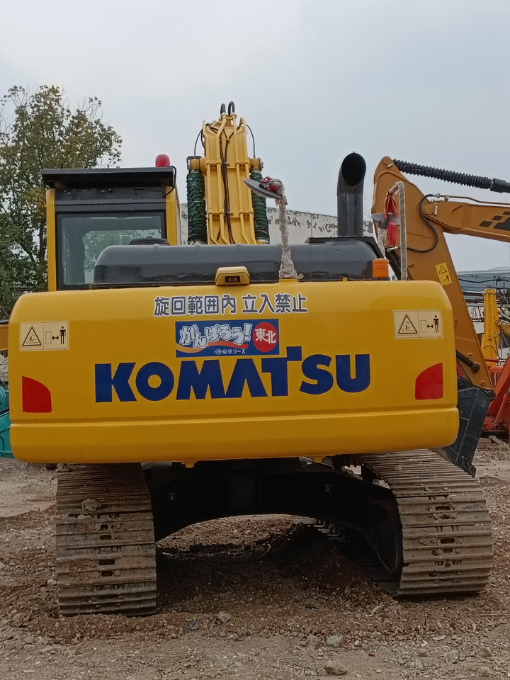 KOMATSU PC200-8N1 - حفار زاحف: صورة 3 KOMATSU PC200-8N1 - حفار زاحف: صورة 3