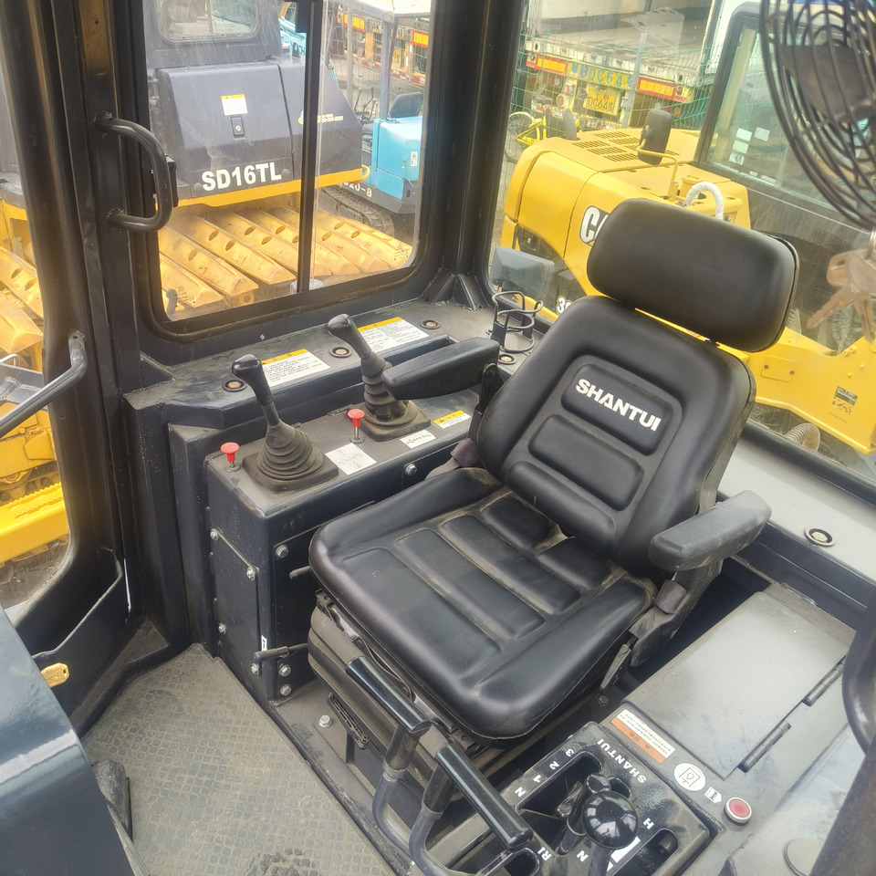 SHANTUI SD16 WITH RIPPER SD 16 SD22 SD32 - بلدوزر: صورة 3 SHANTUI SD16 WITH RIPPER SD 16 SD22 SD32 - بلدوزر: صورة 3