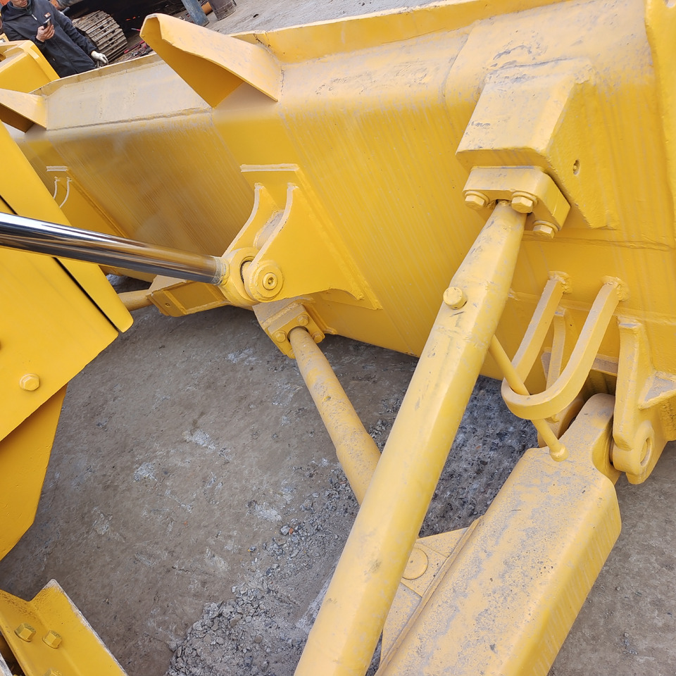 SHANTUI SD16 - بلدوزر: صورة 4 SHANTUI SD16 - بلدوزر: صورة 4