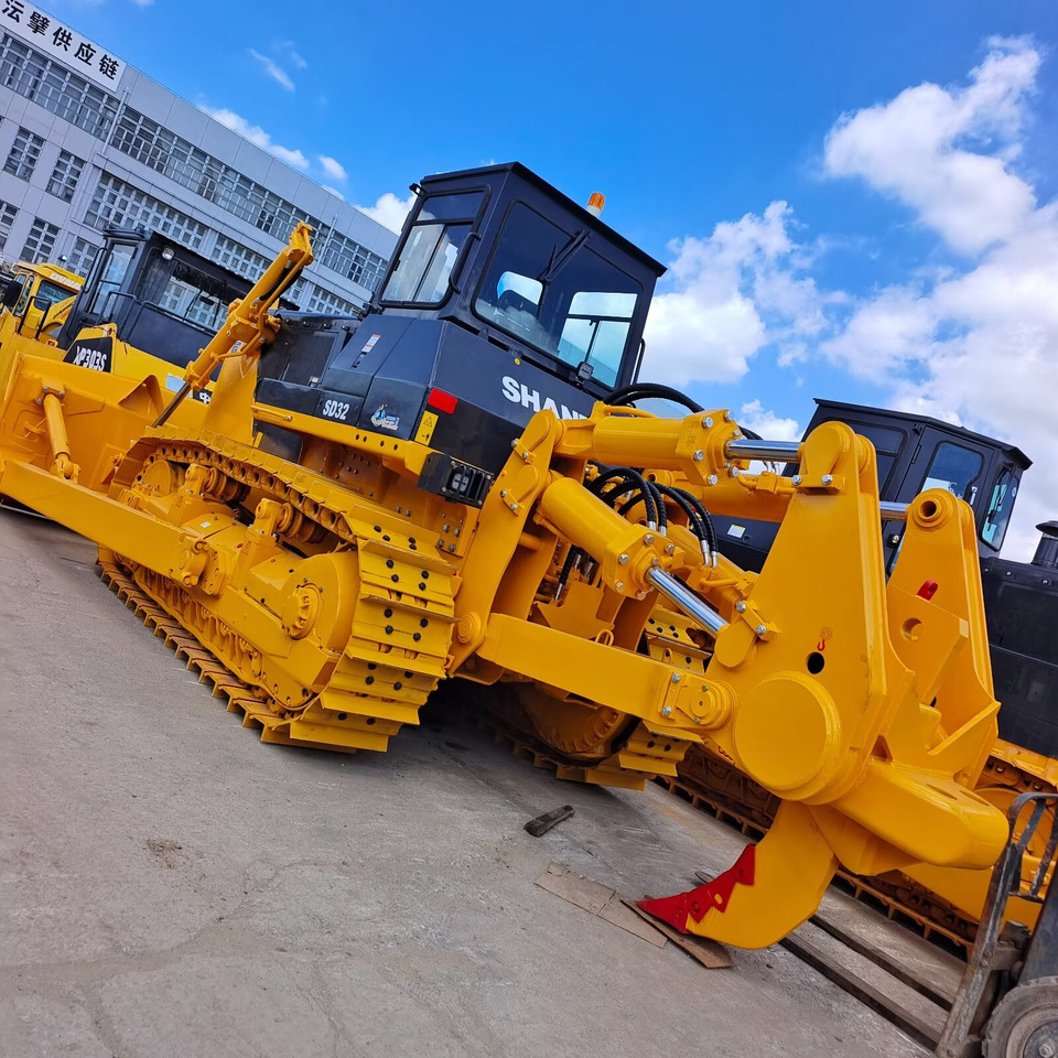 SHANTUI SD32 - بلدوزر: صورة 4 SHANTUI SD32 - بلدوزر: صورة 4