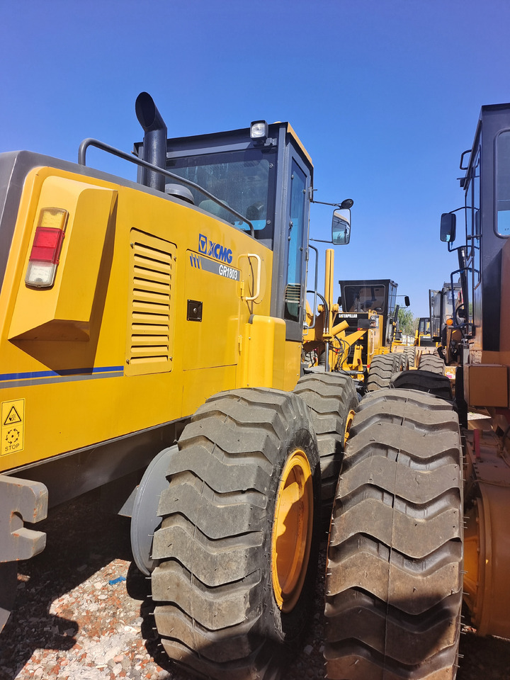 XCMG GR1803 WITH RIPPER - ماكينة تسوية: صورة 5 XCMG GR1803 WITH RIPPER - ماكينة تسوية: صورة 5