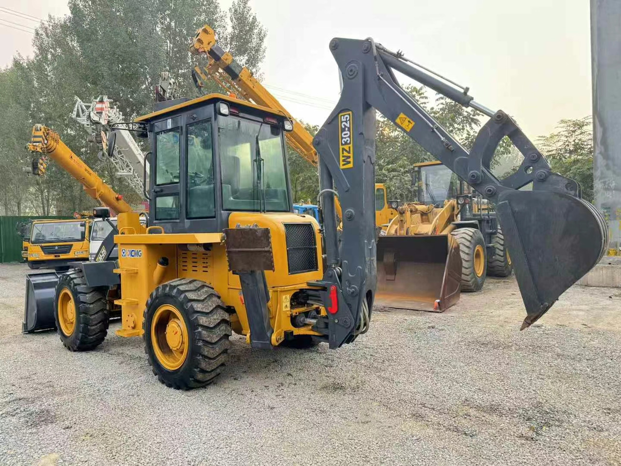XCMG WZ30-25 - لودر ذو محراث خلفي/ باكهو: صورة 3 XCMG WZ30-25 - لودر ذو محراث خلفي/ باكهو: صورة 3