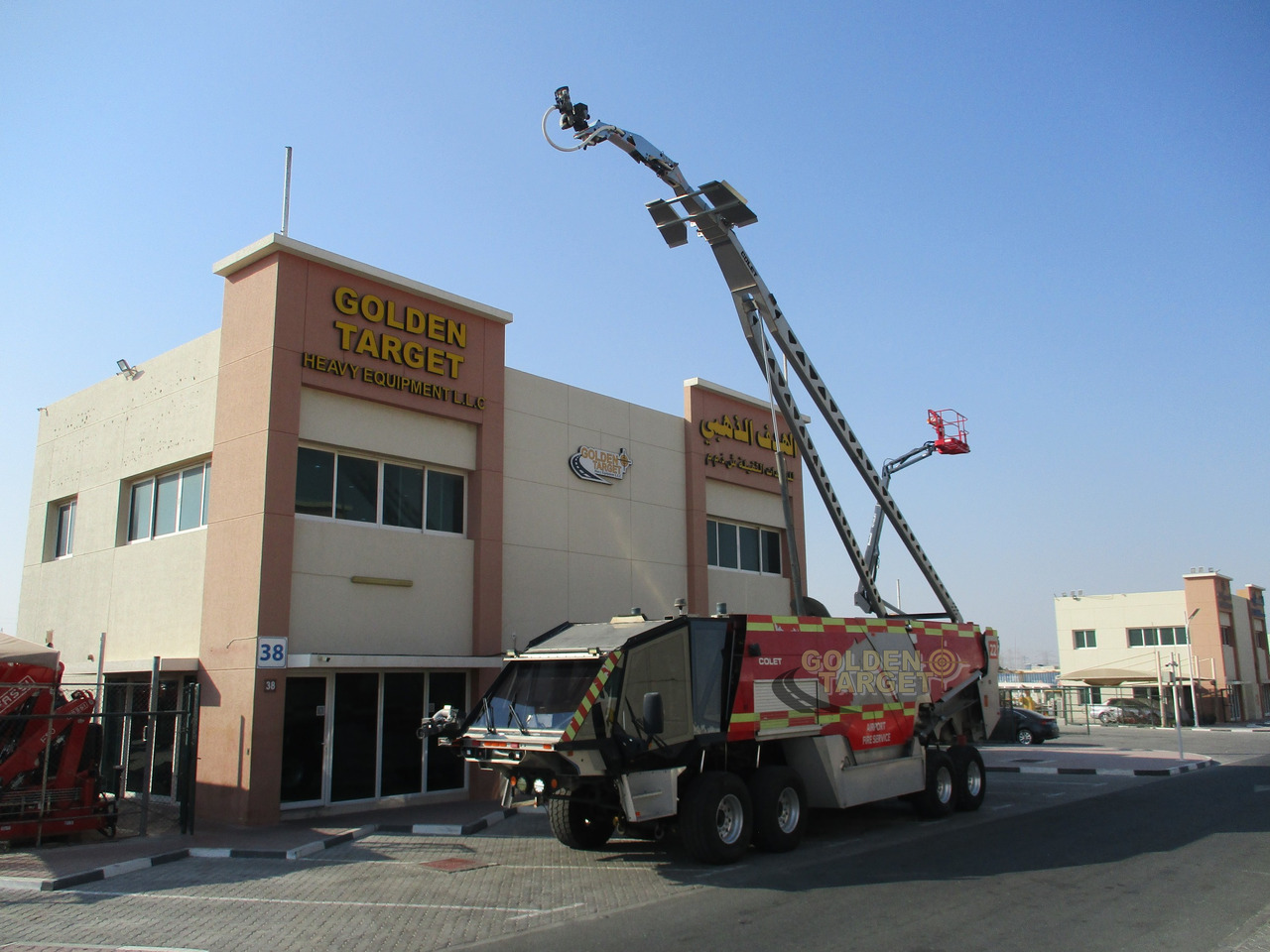 شاحنة حريق Colet K40E JAGUAR 8x6 Airport Fire Truck: صورة 7 شاحنة حريق Colet K40E JAGUAR 8x6 Airport Fire Truck: صورة 7