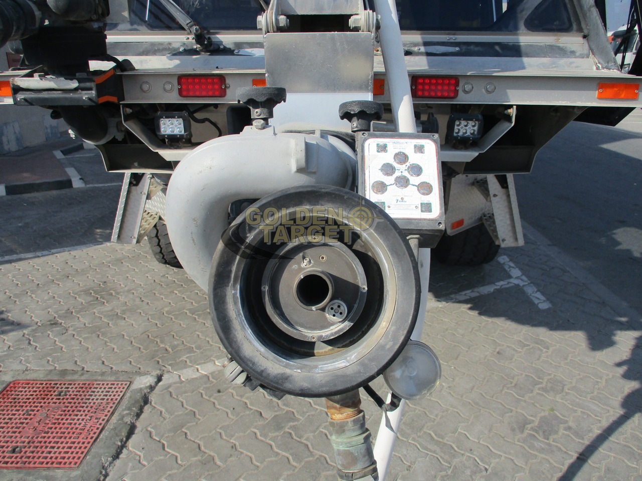 شاحنة حريق Colet K40E JAGUAR 8x6 Airport Fire Truck: صورة 13 شاحنة حريق Colet K40E JAGUAR 8x6 Airport Fire Truck: صورة 13