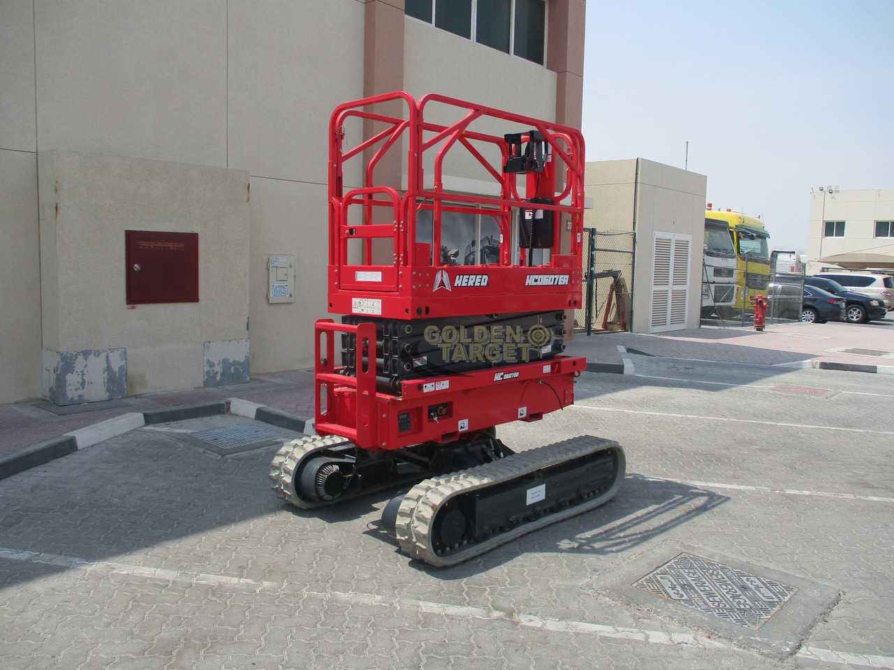Hered HC0607EA Auto Level Crawler Scissor Lift - مرفاع مقصي: صورة 3 Hered HC0607EA Auto Level Crawler Scissor Lift - مرفاع مقصي: صورة 3