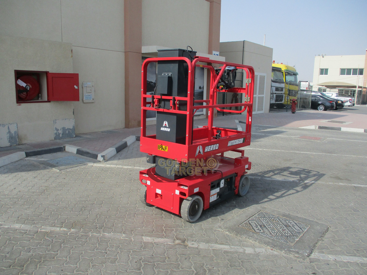 Hered HM0608E Vertical Mast Lift - مرفاع مقصي: صورة 3 Hered HM0608E Vertical Mast Lift - مرفاع مقصي: صورة 3