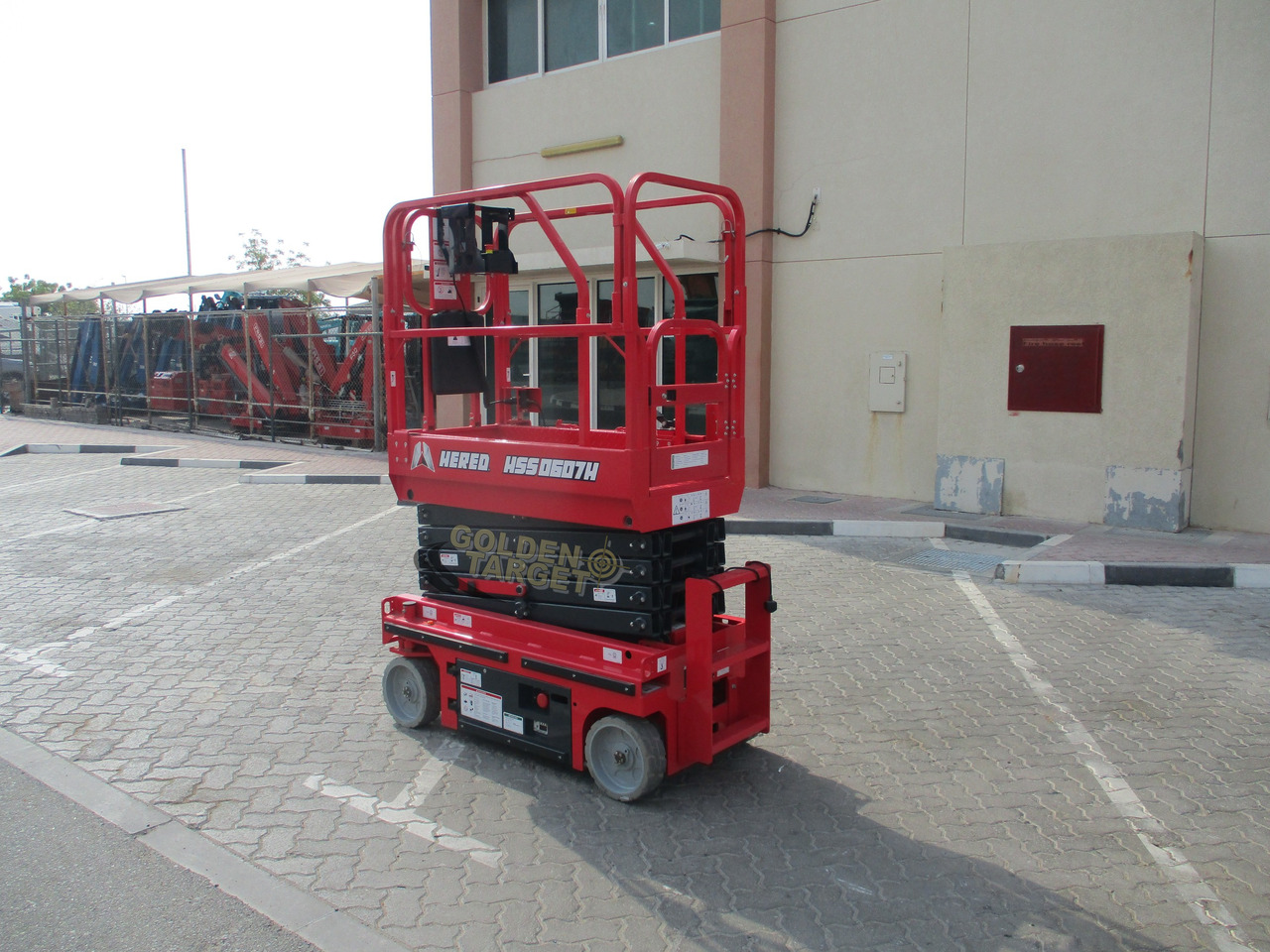 Hered HSS0607H Hydraulic Scissor Lift - مرفاع مقصي: صورة 4 Hered HSS0607H Hydraulic Scissor Lift - مرفاع مقصي: صورة 4