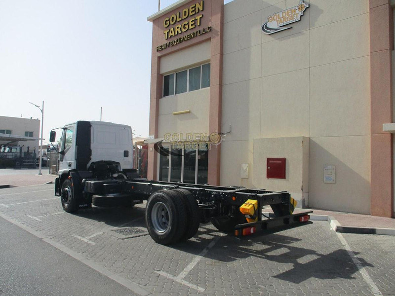 Iveco EUROCARGO 180E28 - نصف مقطورة بهيكل معدني: صورة 4 Iveco EUROCARGO 180E28 - نصف مقطورة بهيكل معدني: صورة 4