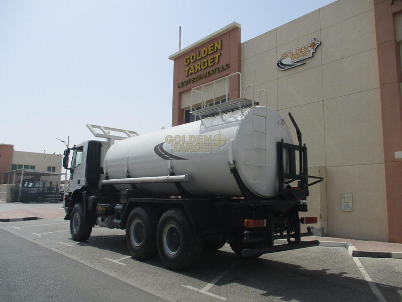 Iveco TRAKKER 380 - شاحنة صهريج: صورة 4 Iveco TRAKKER 380 - شاحنة صهريج: صورة 4