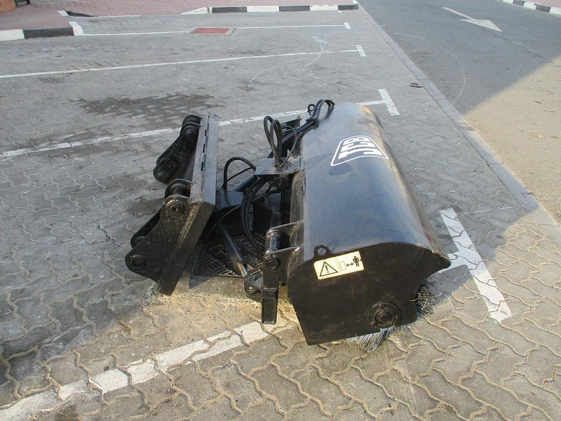 JCB - آلات الإنشاء: صورة 4 JCB - آلات الإنشاء: صورة 4