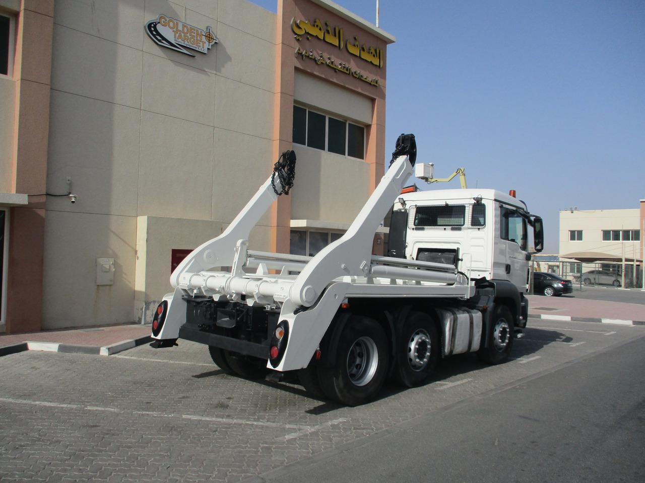 MAN TGS 26.360 6x2 Skip Loader - شاحنة لودر انزلاقي: صورة 3 MAN TGS 26.360 6x2 Skip Loader - شاحنة لودر انزلاقي: صورة 3