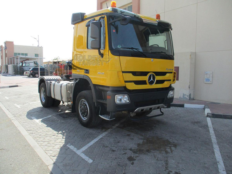 Mercedes-Benz Actros 2048 - شاحنة: صورة 1 Mercedes-Benz Actros 2048 - شاحنة: صورة 1