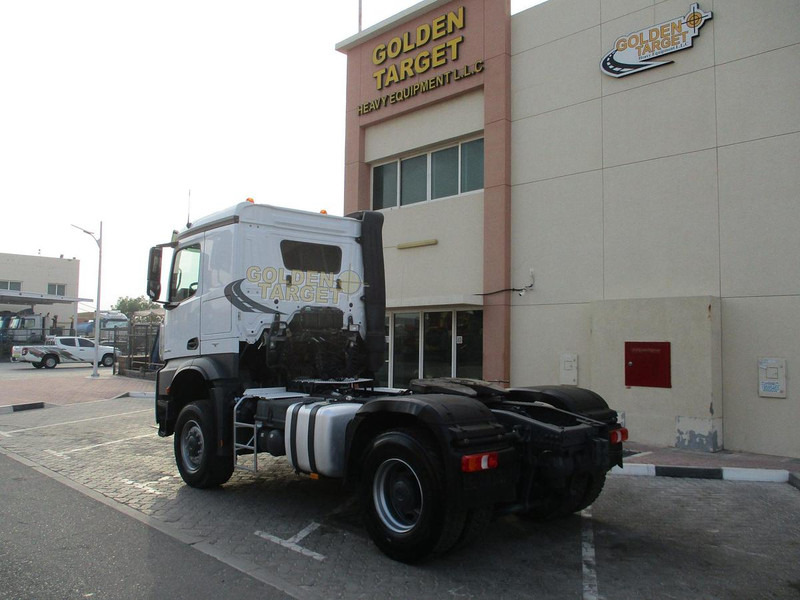 Mercedes-Benz Arocs 2045 Head Truck - شاحنة: صورة 4 Mercedes-Benz Arocs 2045 Head Truck - شاحنة: صورة 4