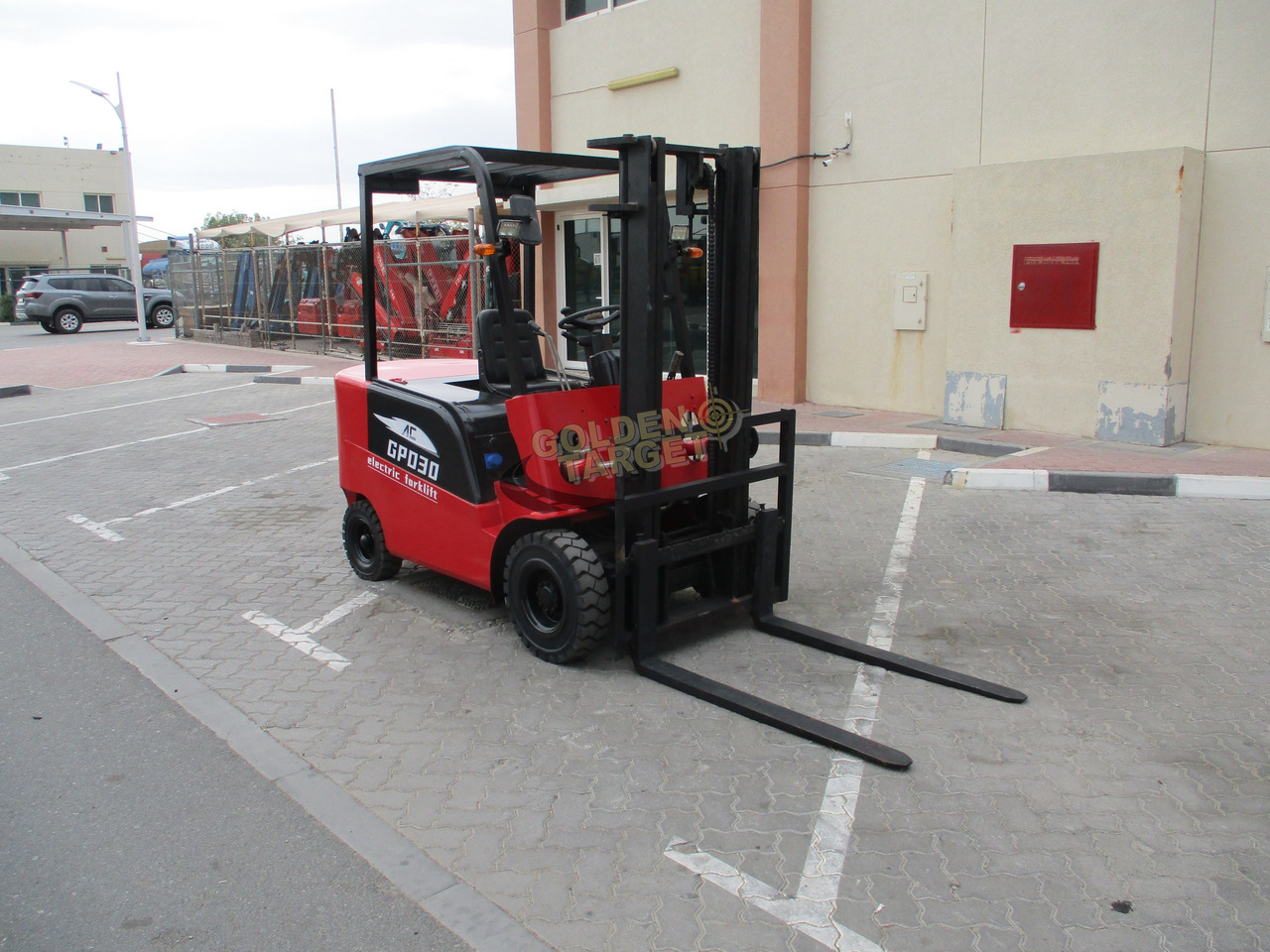 RIPPA GPD30 3 Electric Forklift - رافعة شوكية كهربائية: صورة 1 RIPPA GPD30 3 Electric Forklift - رافعة شوكية كهربائية: صورة 1