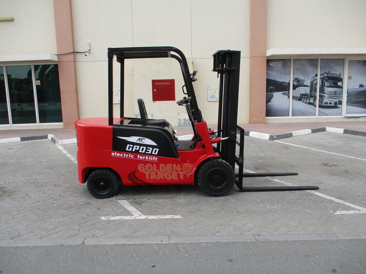 RIPPA GPD30 3 Electric Forklift - رافعة شوكية كهربائية: صورة 5 RIPPA GPD30 3 Electric Forklift - رافعة شوكية كهربائية: صورة 5