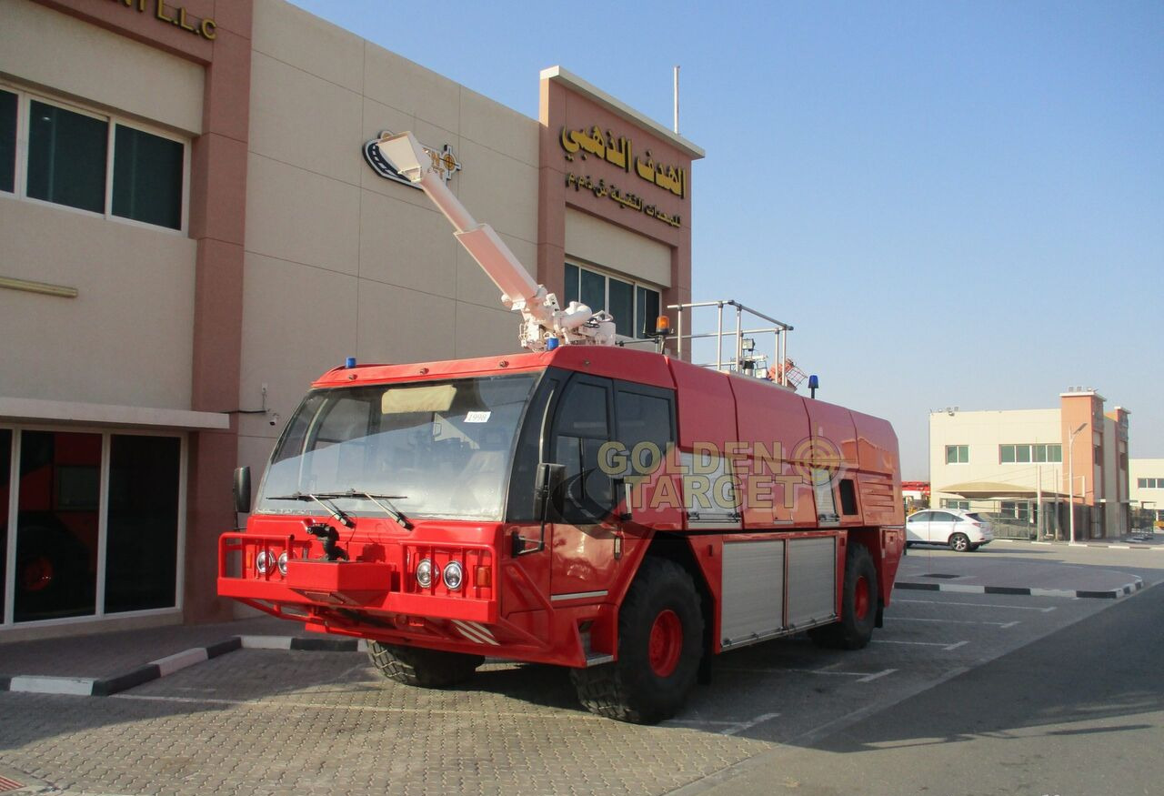 Reynold Boughton Barracuda 4x4 Airport Fire Truck - شاحنة حريق: صورة 1 Reynold Boughton Barracuda 4x4 Airport Fire Truck - شاحنة حريق: صورة 1