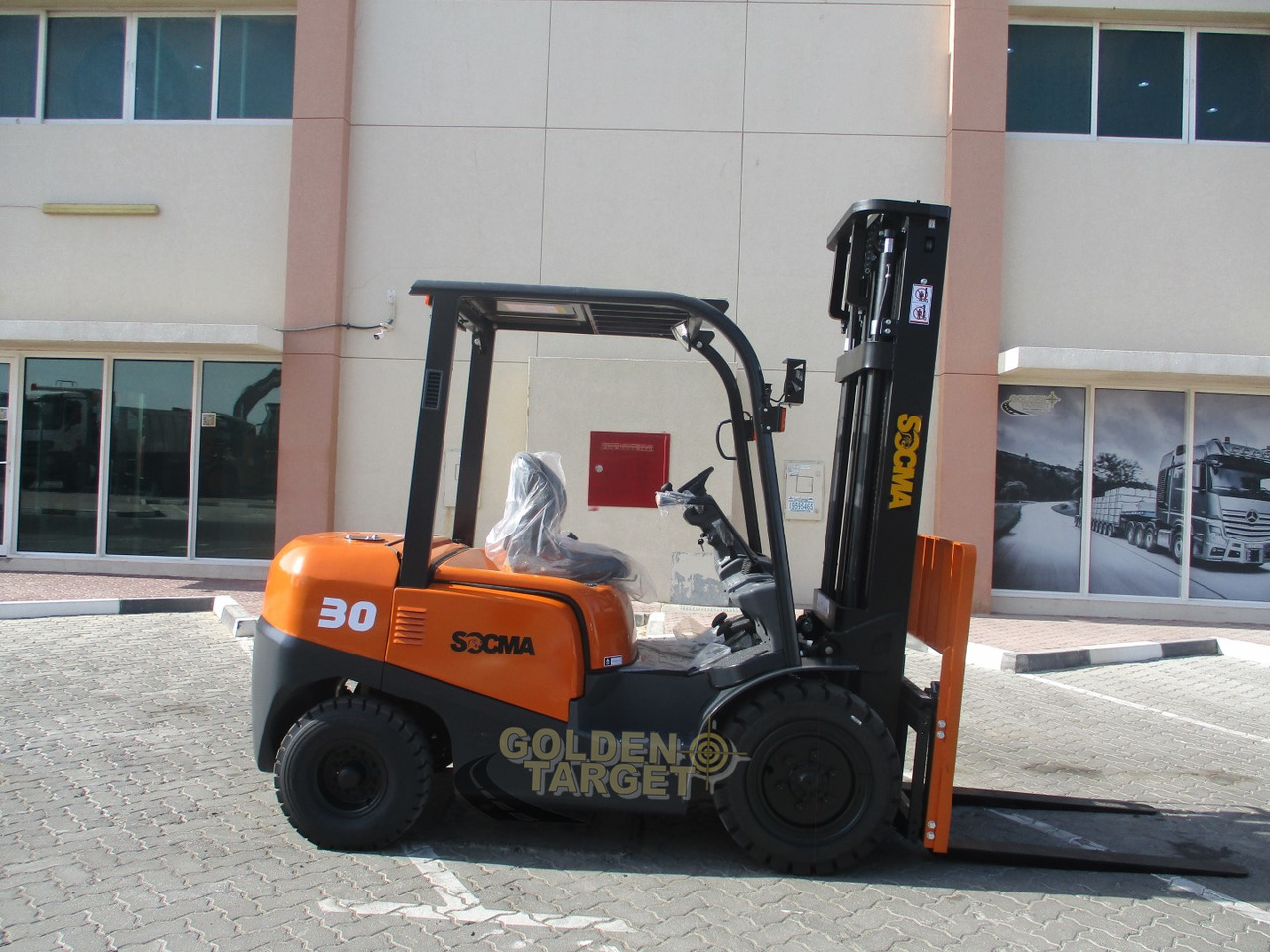 SOCMA HNF-30 Forklift - رافعة شوكية ديزل: صورة 5 SOCMA HNF-30 Forklift - رافعة شوكية ديزل: صورة 5