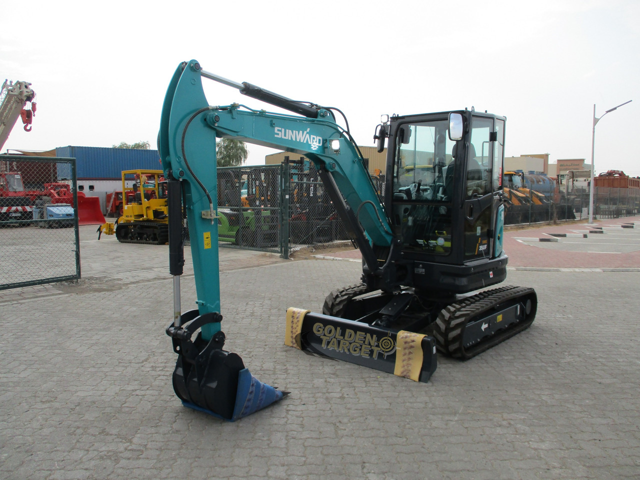 SUNWARD SWE35UF Mini Hydraulic Excavator - حفار صغير: صورة 2 SUNWARD SWE35UF Mini Hydraulic Excavator - حفار صغير: صورة 2