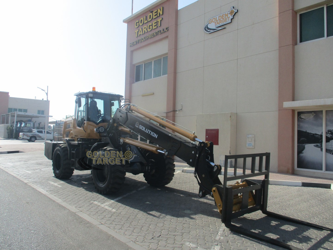 Solution SL3000TL Telescopic Wheel Loader - اللودر بعجل: صورة 1 Solution SL3000TL Telescopic Wheel Loader - اللودر بعجل: صورة 1