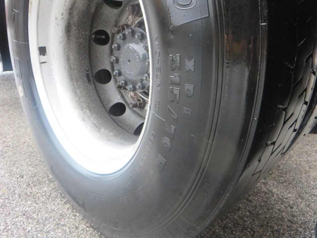 Renault Premium 450 4x2Tractor ADR Retarder Renault Premium 450 4x2Tractor ADR Retarder - رأس تريلا: صورة 5 Renault Premium 450 4x2Tractor ADR Retarder Renault Premium 450 4x2Tractor ADR Retarder - رأس تريلا: صورة 5