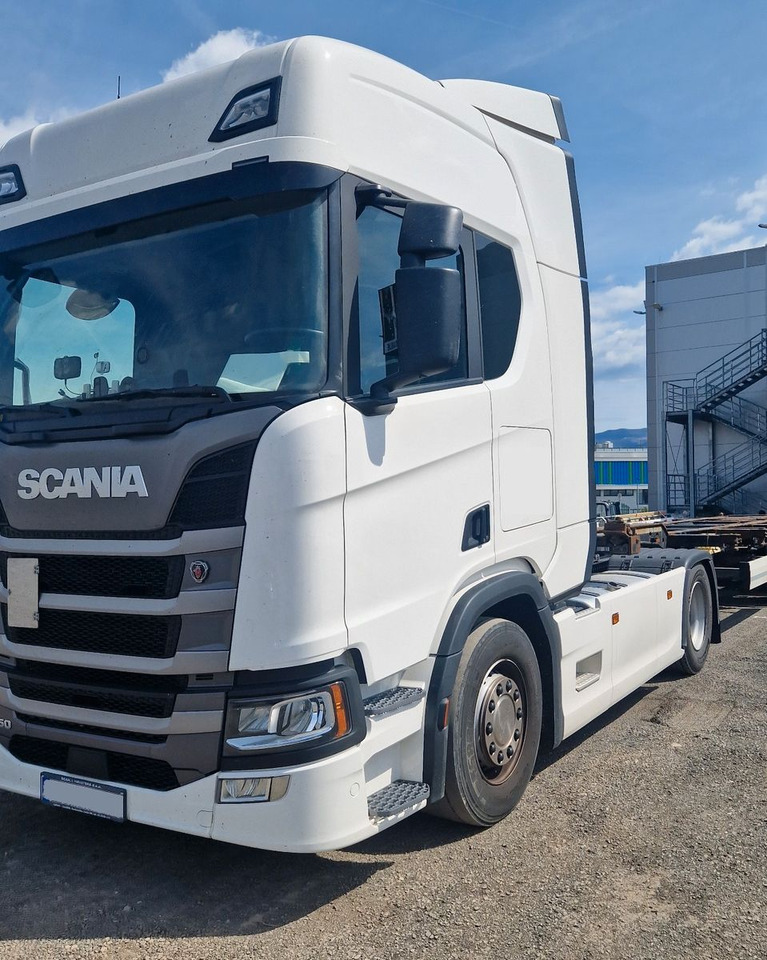 Scania R450 4x2Tractor - مقطورة السحب: صورة 1 Scania R450 4x2Tractor - مقطورة السحب: صورة 1