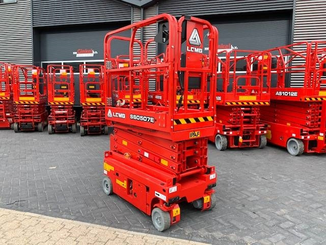 LGMG SS 0507 E - مرفاع مقصي: صورة 2 LGMG SS 0507 E - مرفاع مقصي: صورة 2