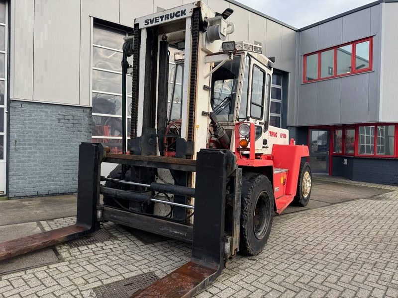 Svetruck 13,6- 1200 - رافعة شوكية ديزل: صورة 4 Svetruck 13,6- 1200 - رافعة شوكية ديزل: صورة 4