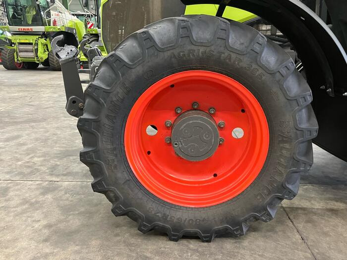 Claas Arion 540 - جرار: صورة 4 Claas Arion 540 - جرار: صورة 4