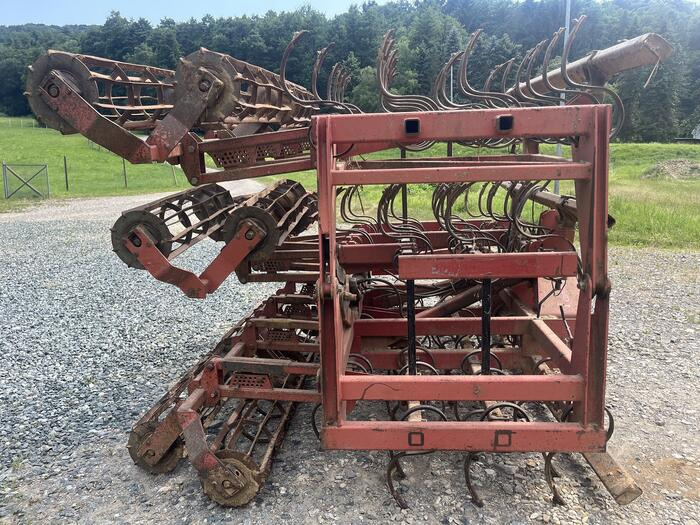 Hatzenbichler Saatbeetkombination 8m - آلة بذر الحصاد: صورة 4 Hatzenbichler Saatbeetkombination 8m - آلة بذر الحصاد: صورة 4