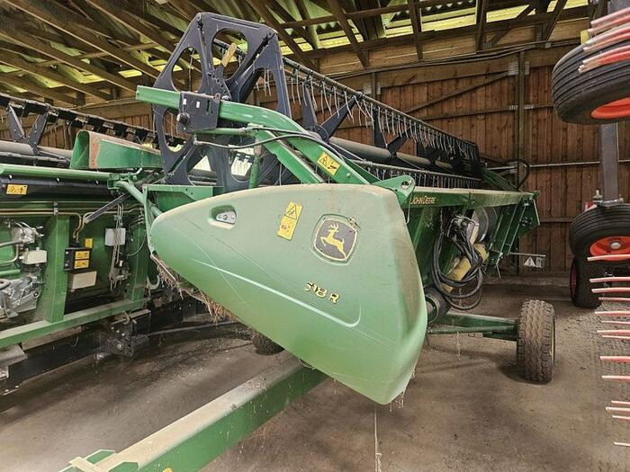 John Deere 618R - رأس الحصادة: صورة 2 John Deere 618R - رأس الحصادة: صورة 2