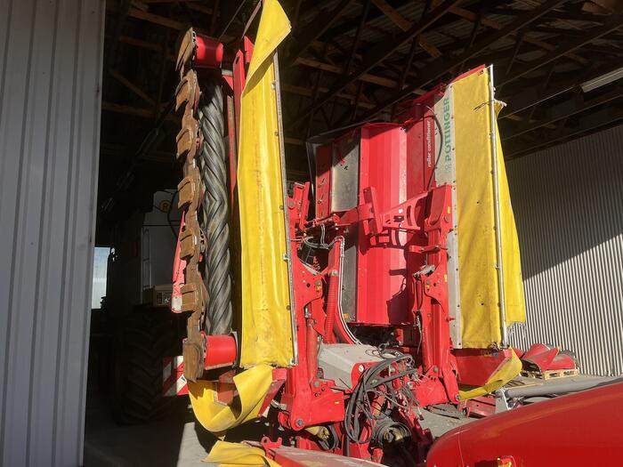 Pöttinger NovaCat X 8 RC - جزازة العشب: صورة 3 Pöttinger NovaCat X 8 RC - جزازة العشب: صورة 3