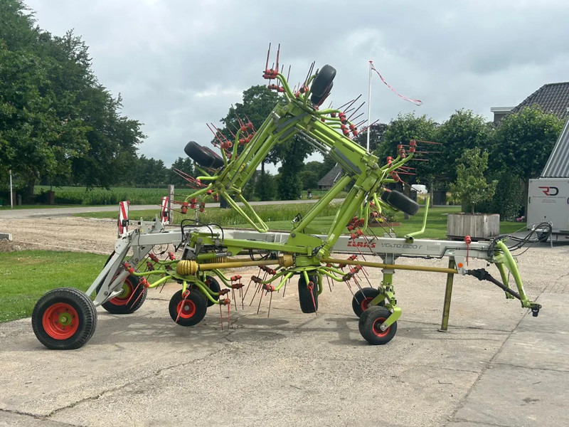 Claas Volto 1320 T Gedragen 13 meter schudder - نشارة الدريس/ شوكة جرف: صورة 2 Claas Volto 1320 T Gedragen 13 meter schudder - نشارة الدريس/ شوكة جرف: صورة 2