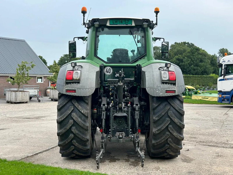 Fendt 828 Profi plus Vario 50 KM Fendt vario 828 Profi plus 50 KM - جرار: صورة 3 Fendt 828 Profi plus Vario 50 KM Fendt vario 828 Profi plus 50 KM - جرار: صورة 3