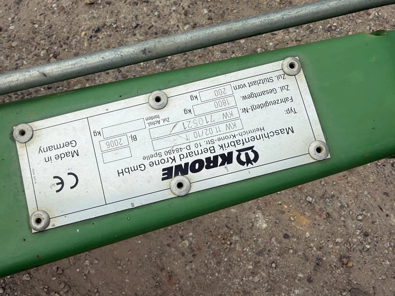 Krone KWT 11.02 / 10 Trein model - نشارة الدريس/ شوكة جرف: صورة 2 Krone KWT 11.02 / 10 Trein model - نشارة الدريس/ شوكة جرف: صورة 2