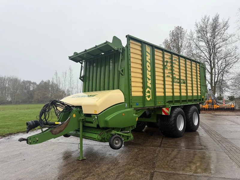 Krone ZX 450 GL Ladewagen 1996 vrachten! Opraapwagen - عربة ذاتية التحميل: صورة 2 Krone ZX 450 GL Ladewagen 1996 vrachten! Opraapwagen - عربة ذاتية التحميل: صورة 2
